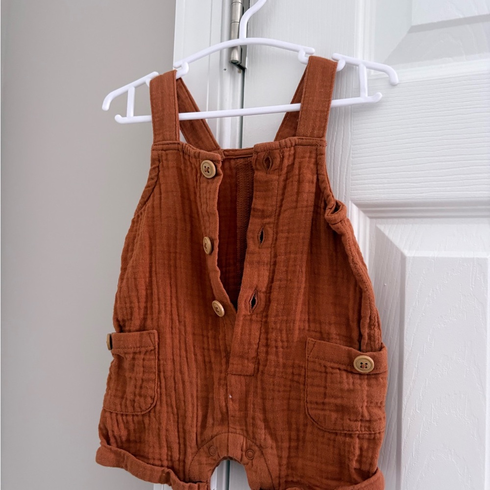 Cat & Jack Rust Bodysuit